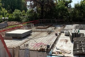 Buchengärten Mai 2025 - Kellerdecke fertig betoniert