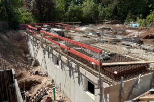 Buchengärten Mai 2025 - Kellerdecke fertig betoniert